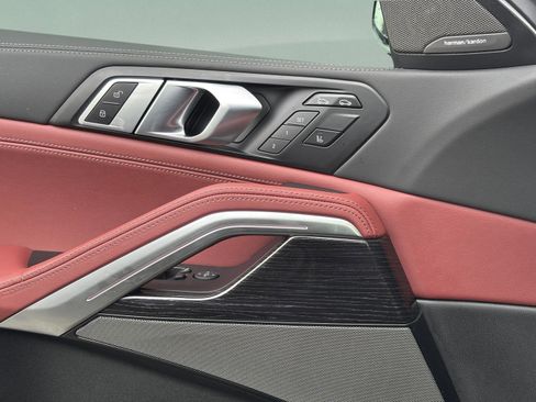 Used 2026 BMW X6 xDrive40i w/ Executive Package AWD/4WD image 29