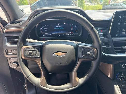 Used 2023 Chevrolet Suburban High Country AWD/4WD image 14