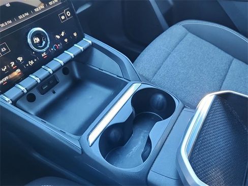 Used 2025 GMC Terrain Elevation image 30