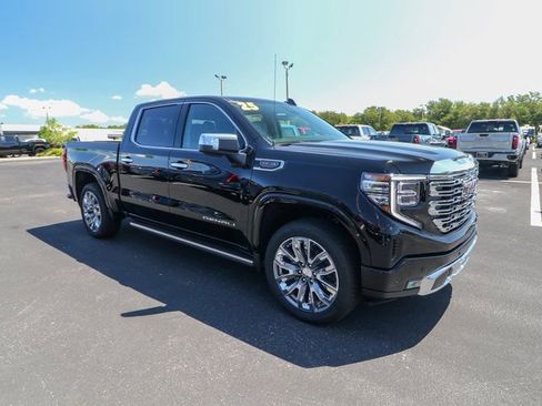 New 2025 GMC Sierra 1500 Denali w/ Denali Reserve Package image 12