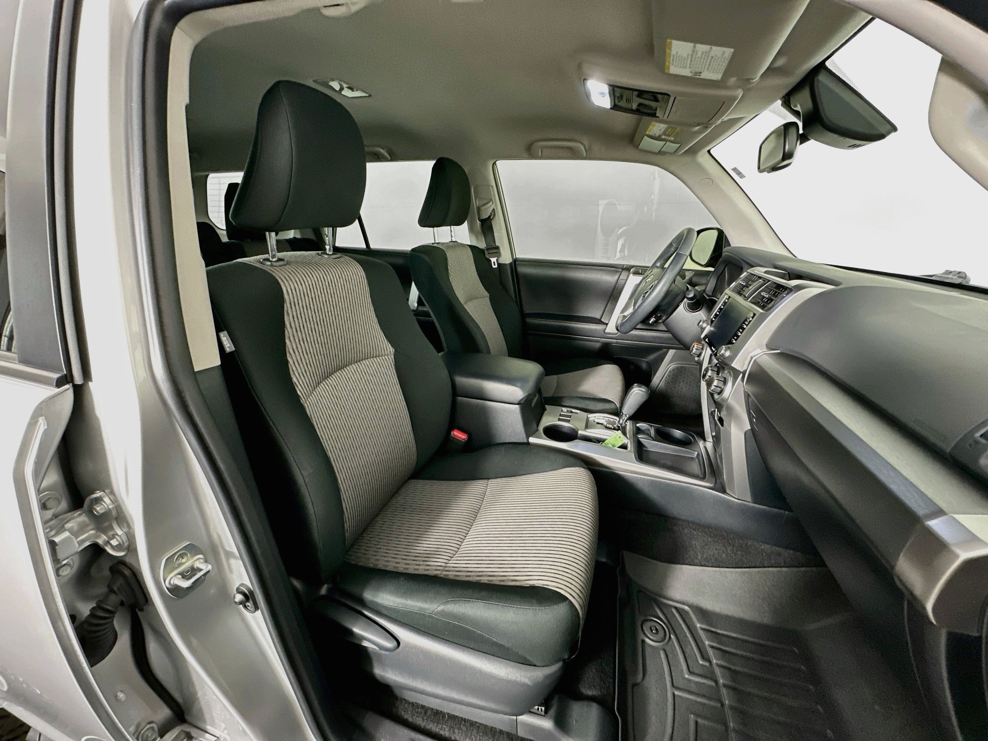 Used 2024 Toyota 4Runner SR5 RWD image 29