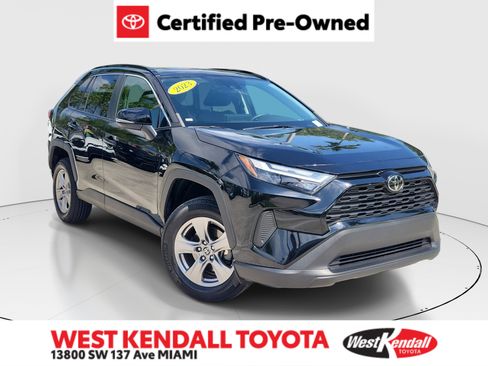 Certified 2023 Toyota RAV4 XLE w/ Convenience Package FWD image 1