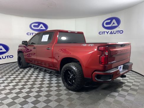Used 2020 Chevrolet Silverado 1500 Custom w/ Custom Value Package image 5