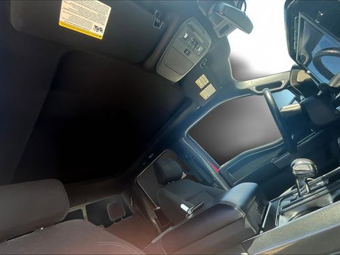 Used 2022 Ford F150 XLT w/ Equipment Group 302A High image 29