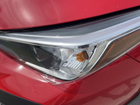 Used 2025 Subaru Crosstrek 2.0i Premium w/ Popular Package #4 AWD/4WD image 9
