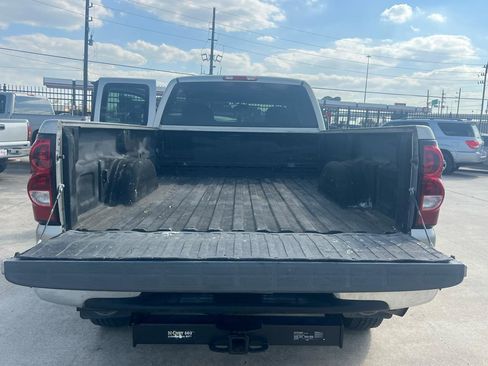 Used 2002 Chevrolet Silverado 2500 LS w/ Off-Road Skid Plate Pkg AWD/4WD image 51