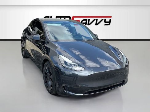 Used 2024 Tesla Model Y Performance AWD/4WD image 1