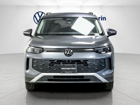 New 2026 Volkswagen Tiguan S image 8