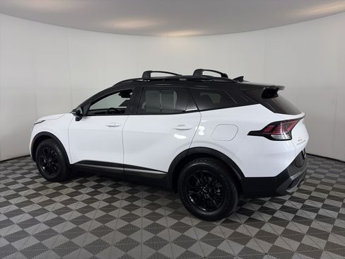 Certified 2024 Kia Sportage X-Pro AWD/4WD image 8