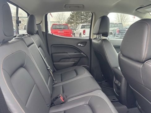 Used 2022 GMC Canyon AT4 w/ Trailering Package image 15