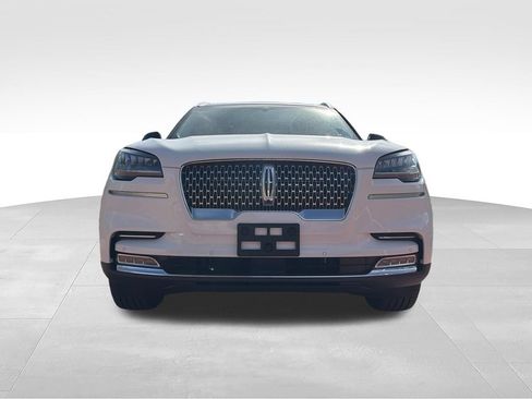 Certified 2021 Lincoln Aviator Reserve w/ Equipment Group 201A AWD/4WD image 2