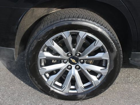 Used 2025 Chevrolet Tahoe High Country w/ Sun And Tow Package AWD/4WD image 41