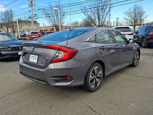 Used 2017 Honda Civic EX-T image 7