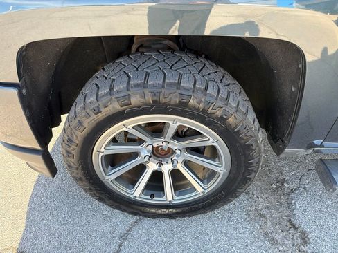 Used 2017 Chevrolet Silverado 1500 LTZ w/ Sport Package AWD/4WD image 9