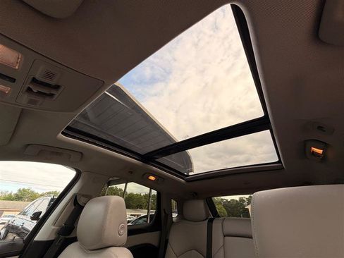 Used 2013 Cadillac SRX Performance w/ Driver Awareness Package FWD image 4