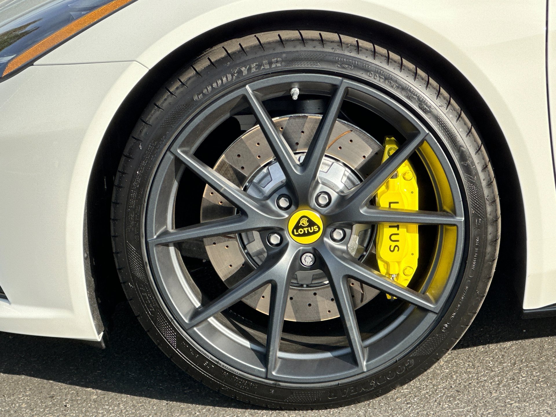 Used 2026 Lotus Emira RWD image 25