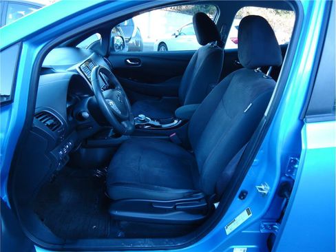 Used 2013 Nissan Leaf SV w/ LED & Quick Charge Pkg image 10