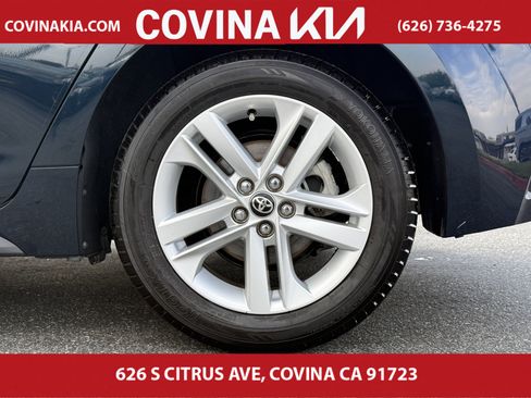 Used 2022 Toyota Corolla SE image 11