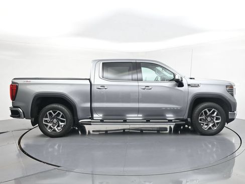 Used 2024 GMC Sierra 1500 SLT w/ SLT Premium Plus Package AWD/4WD image 6