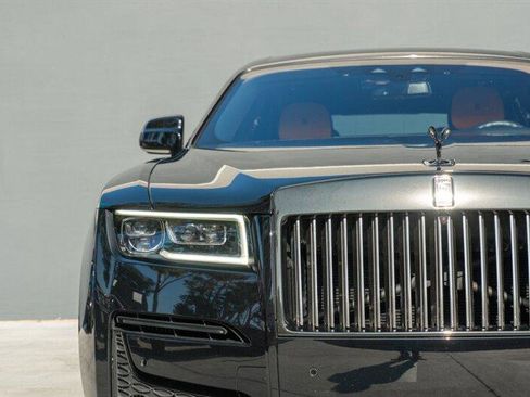 Used 2022 Rolls-Royce Ghost Black Badge image 27