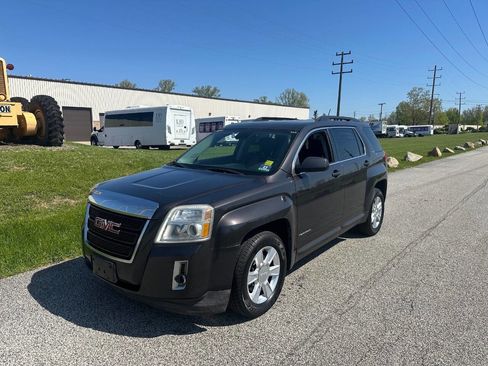 Used 2013 GMC Terrain SLE w/ Convenience Package FWD image 1