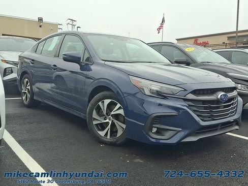 Used 2023 Subaru Legacy Premium image 1