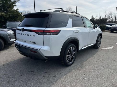 New 2026 Nissan Pathfinder Platinum AWD/4WD image 7