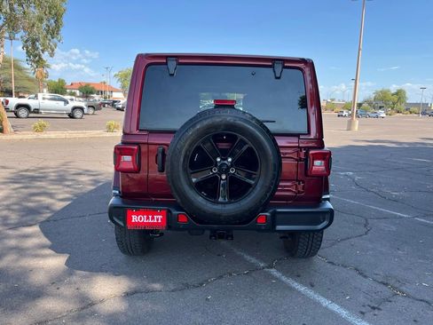 Used 2021 Jeep Wrangler Unlimited Sahara image 7