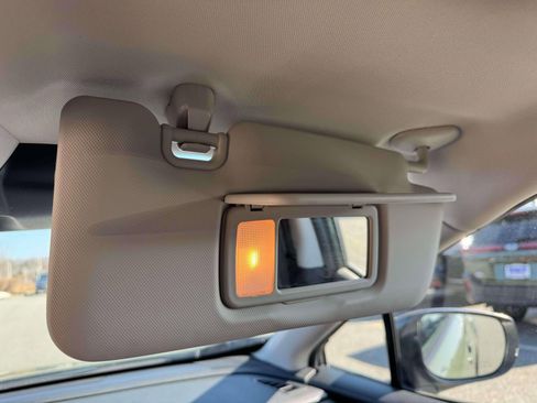 Certified 2025 Subaru Crosstrek 2.5i Limited image 28