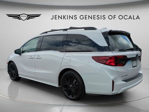 Used 2025 Honda Odyssey Sport-L image 5