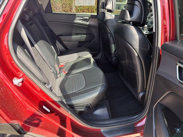 Used 2023 Kia Sportage SX AWD/4WD image 12