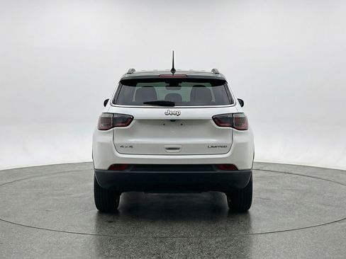 Used 2025 Jeep Compass Limited image 7