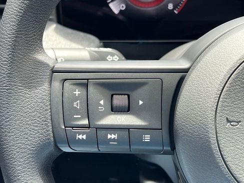 New 2025 Nissan Kicks SV w/ SV Premium Package image 12