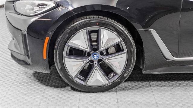 Used 2023 BMW i4 eDrive35 RWD image 36