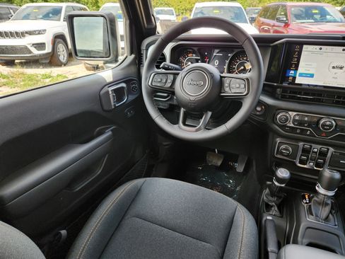 New 2025 Jeep Wrangler Sport S image 20