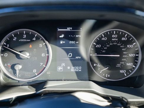 Used 2025 Subaru Outback Premium image 26