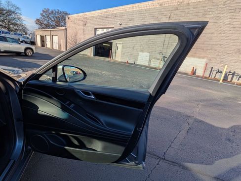 Used 2023 Genesis G80 2.5T image 29