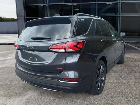 Used 2023 Chevrolet Equinox RS w/ RS Leather Package image 5