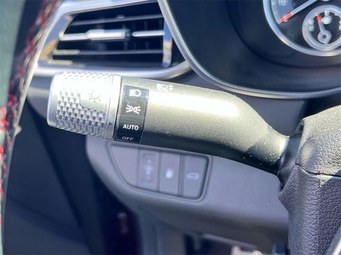 Used 2025 Genesis G70 2.5T w/ Sport Prestige Package image 20