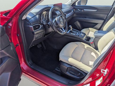 Used 2021 MAZDA CX-5 Touring image 29