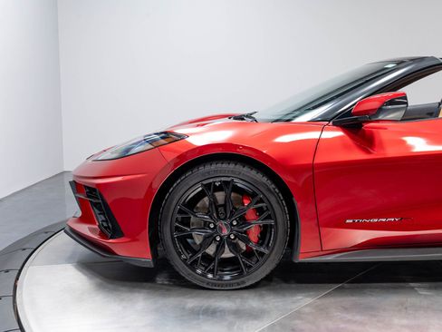 Used 2023 Chevrolet Corvette Stingray Preferred Conv w/ Z51 Performance Package RWD image 34