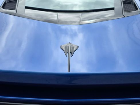 Used 2021 Chevrolet Corvette Stingray Preferred Cpe w/ Battery Protection Package RWD image 8