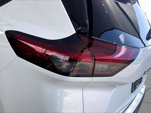 Certified 2023 Nissan Rogue SL w/ SL Premium Package FWD image 29