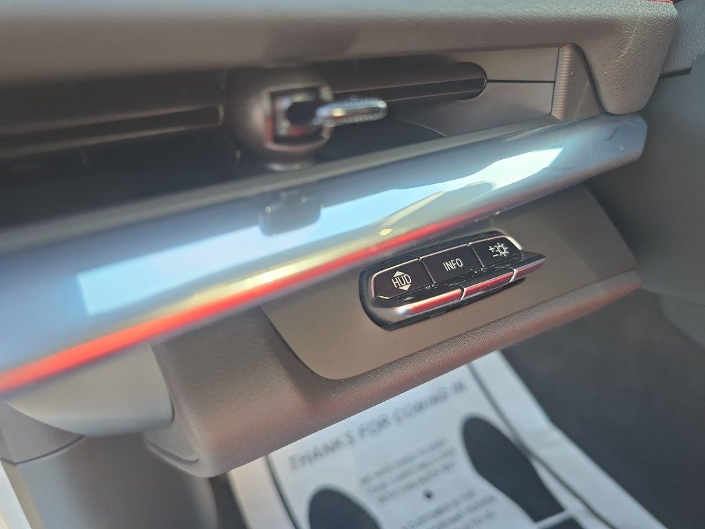 Used 2020 Chevrolet Corvette Stingray Preferred Cpe w/ 2LT Preferred Equipment Group RWD image 15