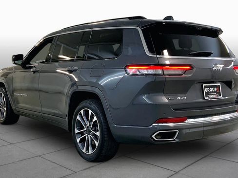 Used 2022 Jeep Grand Cherokee L Overland w/ Luxury Tech Group IV AWD/4WD image 11