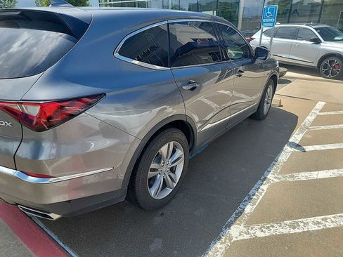 Used 2024 Acura MDX FWD image 4