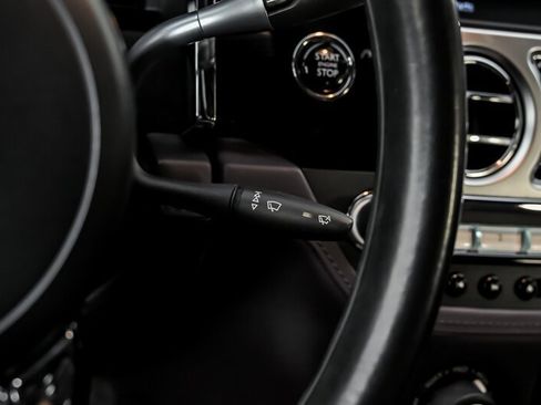 Used 2018 Rolls-Royce Wraith RWD image 29