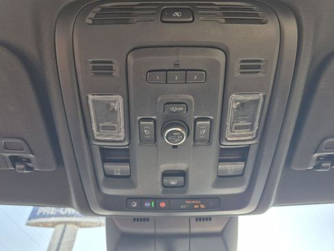 Used 2024 Cadillac Escalade Sport w/ LPO, ONYX Package image 24