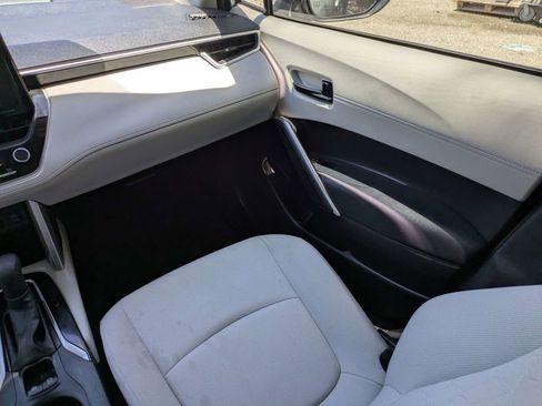 Used 2023 Toyota Corolla Cross L FWD image 20
