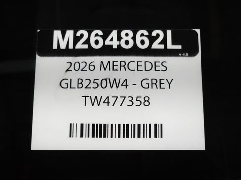 Certified 2026 Mercedes-Benz GLB 250 4MATIC image 36